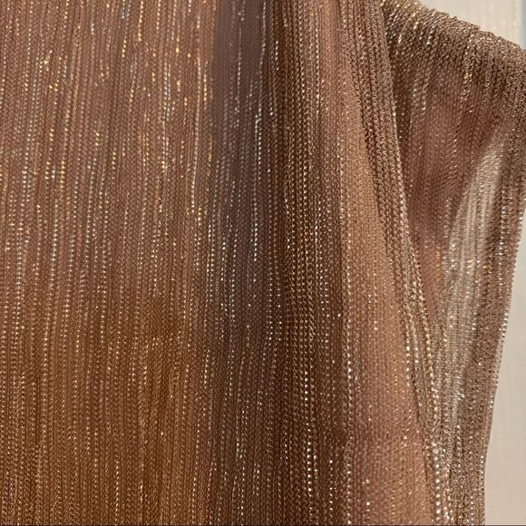 Adiva | Sleeveless Mock Neck Top - Picture 7 of 8